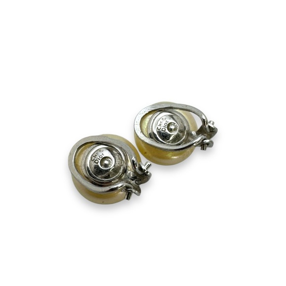 Christian Dior Late 1970's Vintage Glass Pearl Clip Earrings - Picture 10 of 12